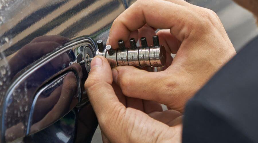 Expert tile roof repair services in Kenner, LA